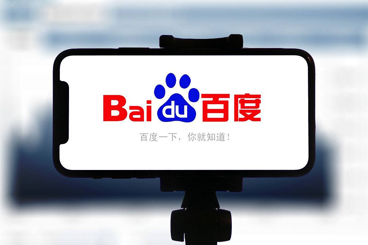 网友称曹氏鸭脖麻辣烫中吃出壁虎